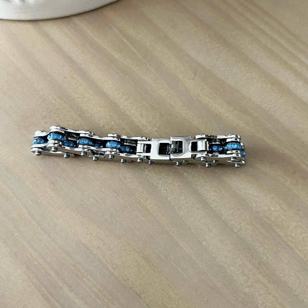 Chain Bracelet Mens Silver Tone & Blue - Picture 3 of 5